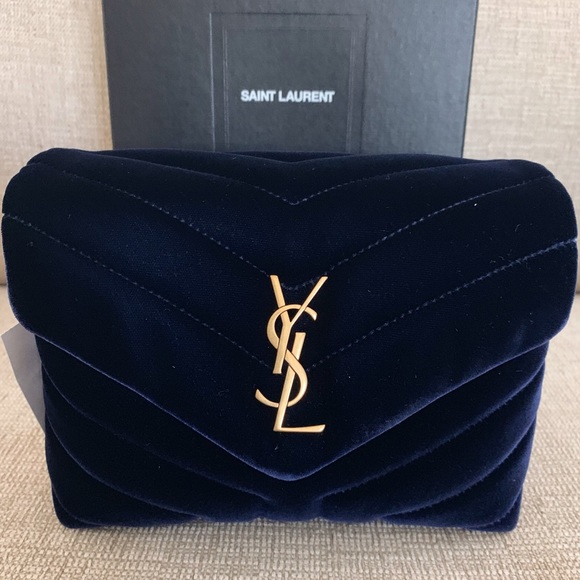 ❌SOLD❌NWT Saint Laurent Toy Loulou Velvet Bag - Picture 3 of 8